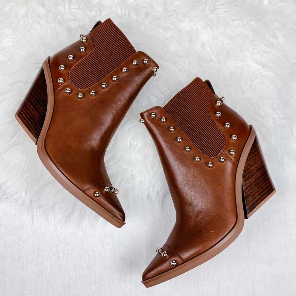 Nine West Zone Out Bootie Size 8